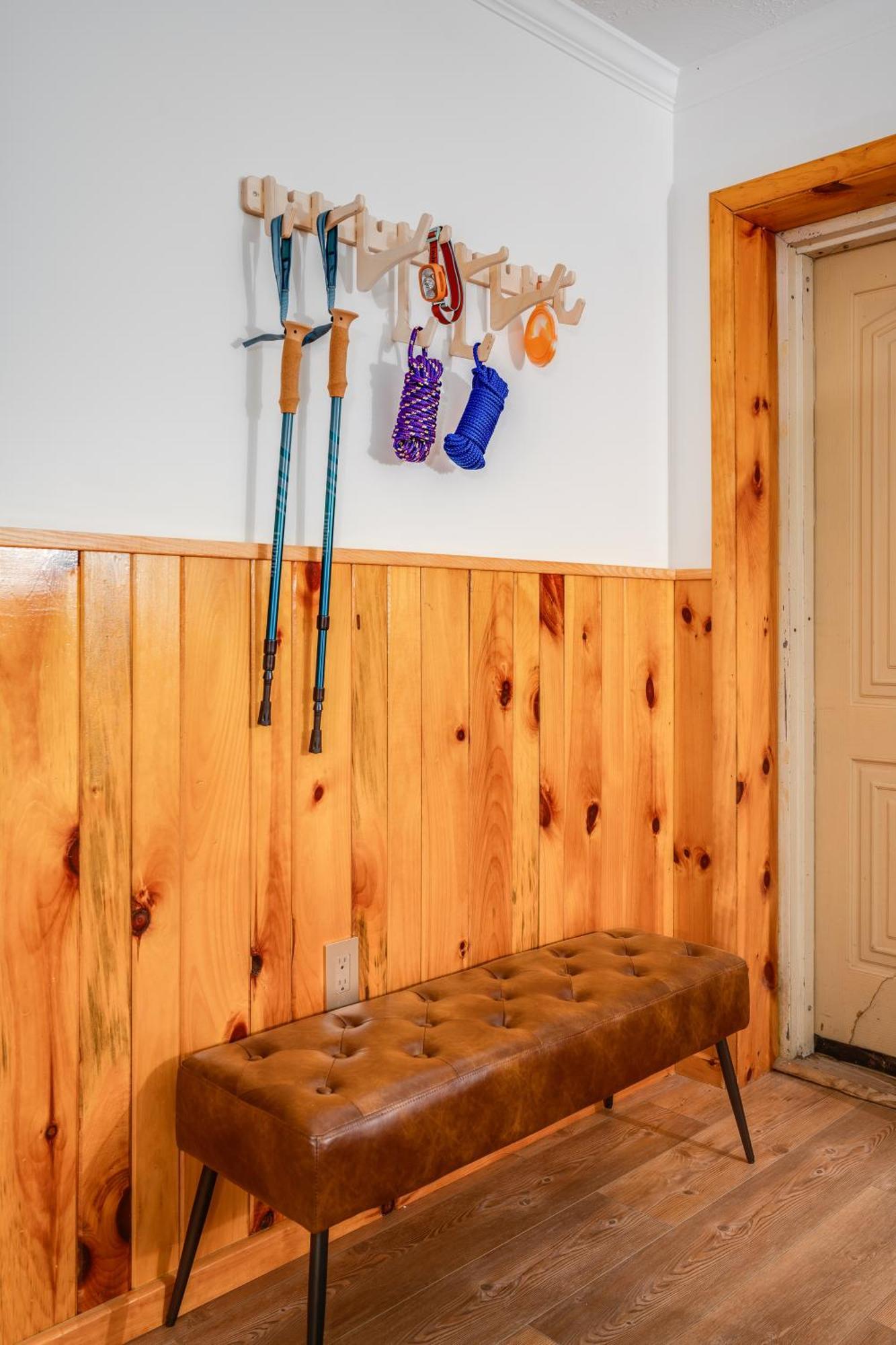 Seneca Pines Lodge Seneca Rocks エクステリア 写真